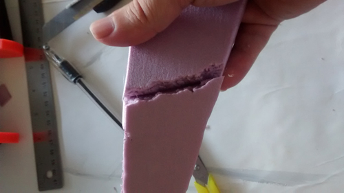 Creating cracks for Halloween tombstones