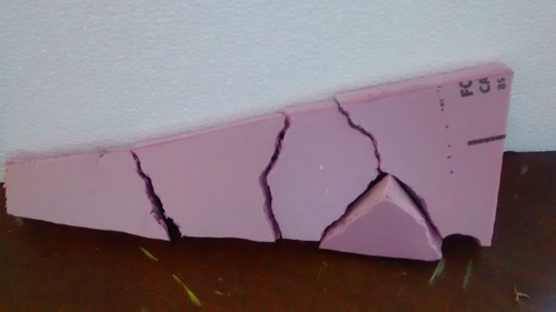 Creating cracks for Halloween tombstones