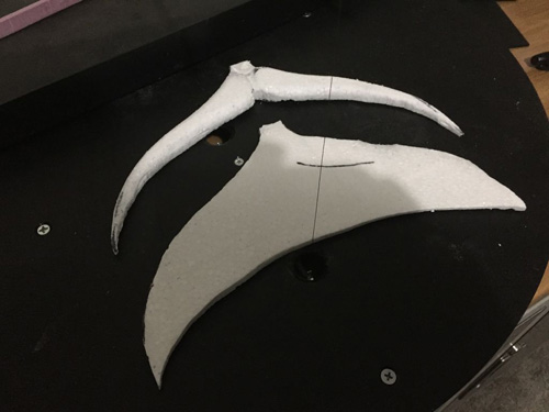Foam cutting tables