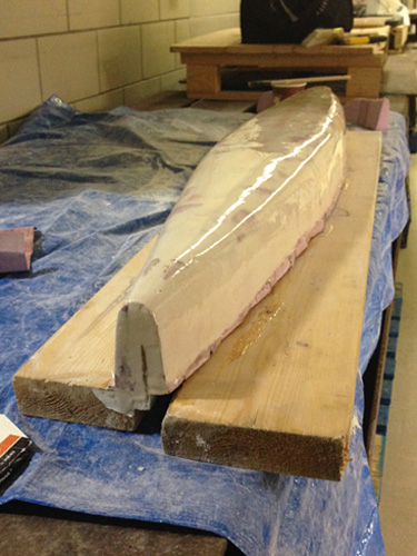 Small scale canoe mold