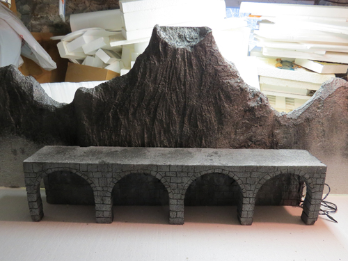Department 56 coating mountains and stonework