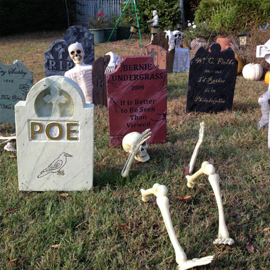 halloween yard decor